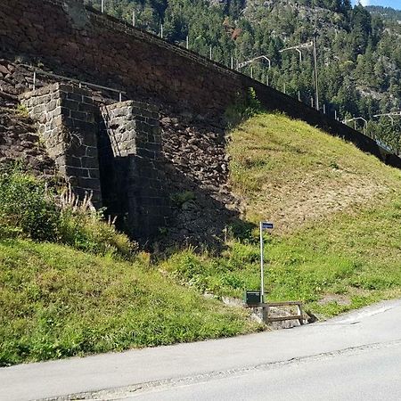 Lupshalte Villa Wassen Buitenkant foto
